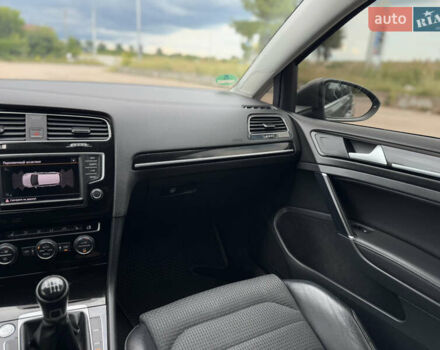 Сірий Фольксваген Гольф, об'ємом двигуна 1.97 л та пробігом 291 тис. км за 12499 $, фото 12 на Automoto.ua