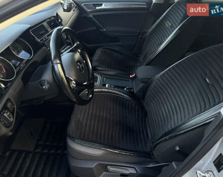 Серый Фольксваген Гольф, объемом двигателя 1.97 л и пробегом 255 тыс. км за 15300 $, фото 7 на Automoto.ua