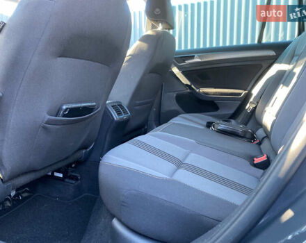 Серый Фольксваген Гольф, объемом двигателя 1.6 л и пробегом 249 тыс. км за 11299 $, фото 65 на Automoto.ua