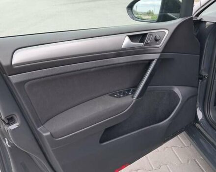 Серый Фольксваген Гольф, объемом двигателя 1.6 л и пробегом 230 тыс. км за 11399 $, фото 14 на Automoto.ua