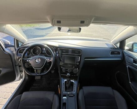 Сірий Фольксваген Гольф, об'ємом двигуна 1.6 л та пробігом 208 тис. км за 12900 $, фото 2 на Automoto.ua