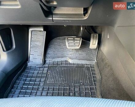 Серый Фольксваген Гольф, объемом двигателя 1.97 л и пробегом 189 тыс. км за 15900 $, фото 26 на Automoto.ua