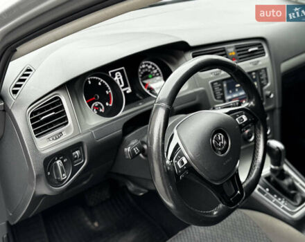 Сірий Фольксваген Гольф, об'ємом двигуна 2 л та пробігом 159 тис. км за 12500 $, фото 6 на Automoto.ua