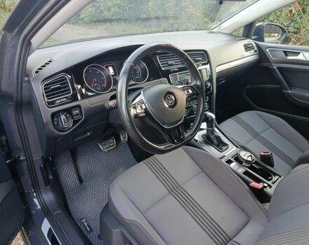 Серый Фольксваген Гольф, объемом двигателя 1.6 л и пробегом 257 тыс. км за 11600 $, фото 8 на Automoto.ua