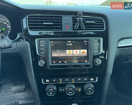 Сірий Фольксваген Гольф, об'ємом двигуна 1.6 л та пробігом 335 тис. км за 11999 $, фото 58 на Automoto.ua