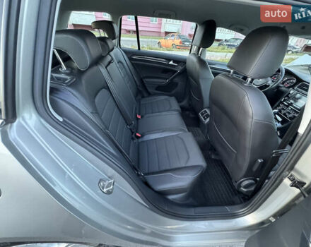 Сірий Фольксваген Гольф, об'ємом двигуна 1.6 л та пробігом 335 тис. км за 11999 $, фото 72 на Automoto.ua