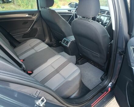 Серый Фольксваген Гольф, объемом двигателя 1.6 л и пробегом 257 тыс. км за 11600 $, фото 10 на Automoto.ua