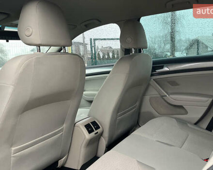 Сірий Фольксваген Гольф, об'ємом двигуна 1.6 л та пробігом 272 тис. км за 10500 $, фото 17 на Automoto.ua