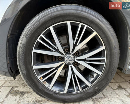 Серый Фольксваген Гольф, объемом двигателя 1.6 л и пробегом 280 тыс. км за 10999 $, фото 29 на Automoto.ua