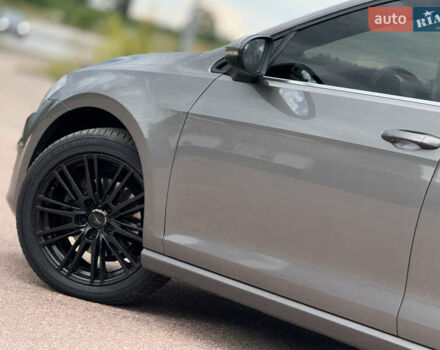 Сірий Фольксваген Гольф, об'ємом двигуна 1.97 л та пробігом 291 тис. км за 12499 $, фото 7 на Automoto.ua