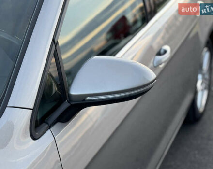 Сірий Фольксваген Гольф, об'ємом двигуна 1.6 л та пробігом 335 тис. км за 11999 $, фото 7 на Automoto.ua