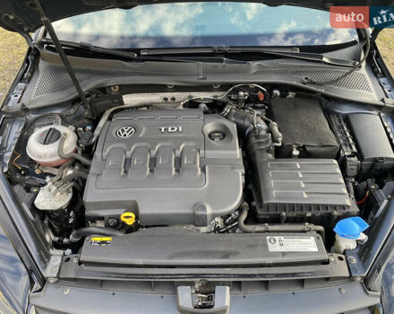Сірий Фольксваген Гольф, об'ємом двигуна 2 л та пробігом 260 тис. км за 11900 $, фото 25 на Automoto.ua
