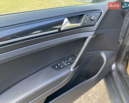 Сірий Фольксваген Гольф, об'ємом двигуна 2 л та пробігом 260 тис. км за 11900 $, фото 18 на Automoto.ua