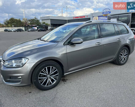 Серый Фольксваген Гольф, объемом двигателя 1.6 л и пробегом 251 тыс. км за 13500 $, фото 1 на Automoto.ua