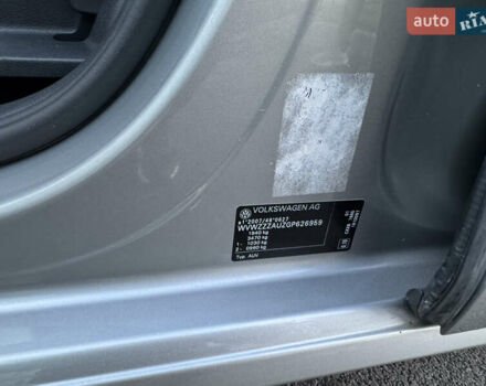 Сірий Фольксваген Гольф, об'ємом двигуна 1.6 л та пробігом 335 тис. км за 11999 $, фото 46 на Automoto.ua
