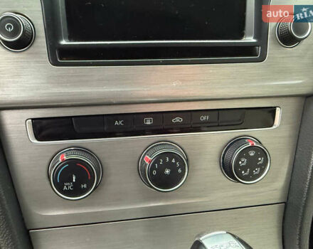 Серый Фольксваген Гольф, объемом двигателя 1.6 л и пробегом 272 тыс. км за 11200 $, фото 32 на Automoto.ua