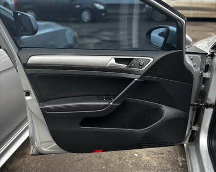 Серый Фольксваген Гольф, объемом двигателя 1.6 л и пробегом 285 тыс. км за 12900 $, фото 4 на Automoto.ua