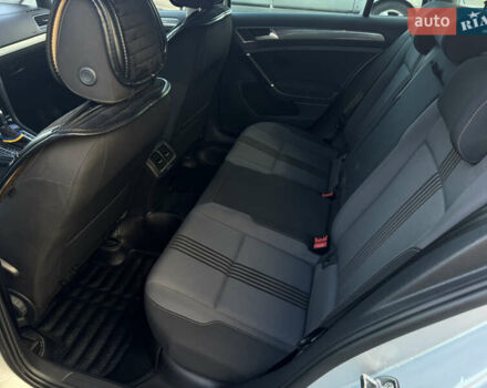 Серый Фольксваген Гольф, объемом двигателя 1.97 л и пробегом 255 тыс. км за 15300 $, фото 9 на Automoto.ua