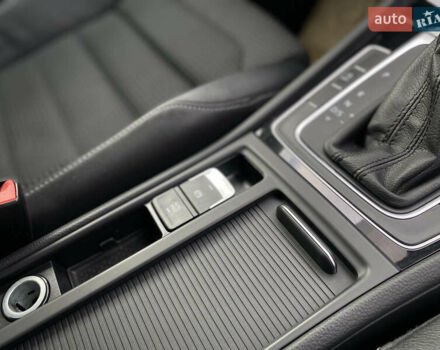 Сірий Фольксваген Гольф, об'ємом двигуна 2 л та пробігом 260 тис. км за 11900 $, фото 14 на Automoto.ua