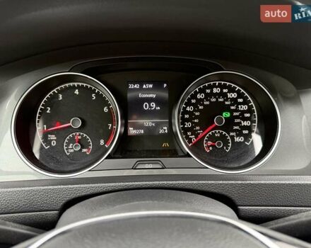 Серый Фольксваген Гольф, объемом двигателя 1.8 л и пробегом 199 тыс. км за 12200 $, фото 26 на Automoto.ua