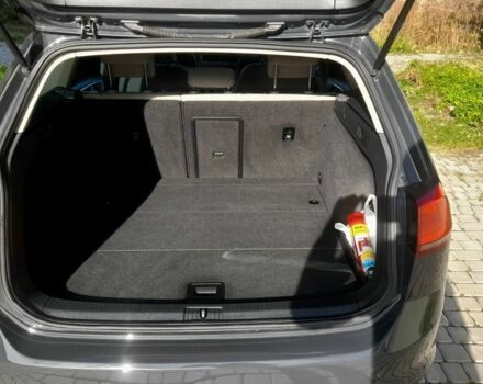 Серый Фольксваген Гольф, объемом двигателя 1.6 л и пробегом 250 тыс. км за 11000 $, фото 11 на Automoto.ua