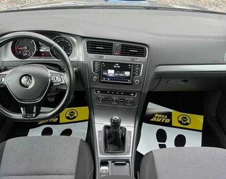 Серый Фольксваген Гольф, объемом двигателя 1.6 л и пробегом 247 тыс. км за 11500 $, фото 7 на Automoto.ua