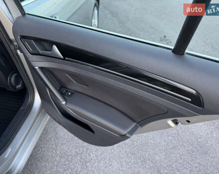 Сірий Фольксваген Гольф, об'ємом двигуна 1.6 л та пробігом 335 тис. км за 11999 $, фото 70 на Automoto.ua