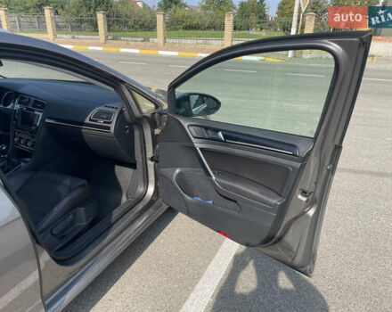 Серый Фольксваген Гольф, объемом двигателя 2 л и пробегом 238 тыс. км за 14000 $, фото 22 на Automoto.ua