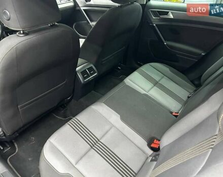 Серый Фольксваген Гольф, объемом двигателя 2 л и пробегом 213 тыс. км за 13300 $, фото 17 на Automoto.ua