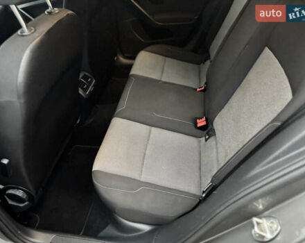 Серый Фольксваген Гольф, объемом двигателя 1.6 л и пробегом 247 тыс. км за 10800 $, фото 28 на Automoto.ua