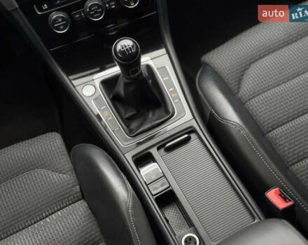 Сірий Фольксваген Гольф, об'ємом двигуна 1.97 л та пробігом 291 тис. км за 12499 $, фото 14 на Automoto.ua