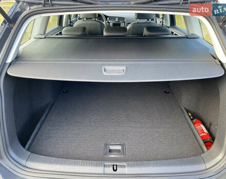 Сірий Фольксваген Гольф, об'ємом двигуна 2 л та пробігом 260 тис. км за 11900 $, фото 22 на Automoto.ua