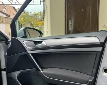 Серый Фольксваген Гольф, объемом двигателя 1.6 л и пробегом 188 тыс. км за 13500 $, фото 9 на Automoto.ua