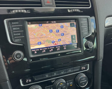 Серый Фольксваген Гольф, объемом двигателя 1.6 л и пробегом 251 тыс. км за 13500 $, фото 27 на Automoto.ua