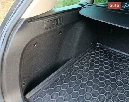 Серый Фольксваген Гольф, объемом двигателя 1.6 л и пробегом 331 тыс. км за 10900 $, фото 20 на Automoto.ua