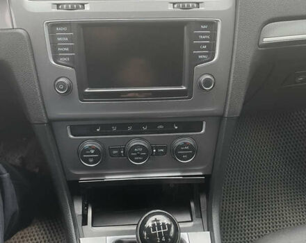 Серый Фольксваген Гольф, объемом двигателя 1.6 л и пробегом 331 тыс. км за 11200 $, фото 11 на Automoto.ua