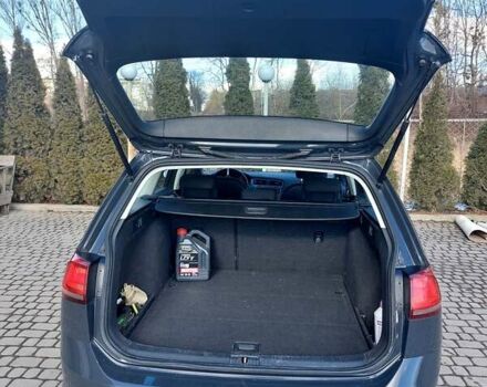 Серый Фольксваген Гольф, объемом двигателя 1.6 л и пробегом 280 тыс. км за 10700 $, фото 5 на Automoto.ua