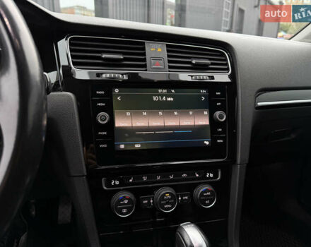 Серый Фольксваген Гольф, объемом двигателя 1.97 л и пробегом 328 тыс. км за 15600 $, фото 31 на Automoto.ua