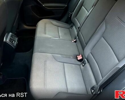 Серый Фольксваген Гольф, объемом двигателя 1.6 л и пробегом 210 тыс. км за 14500 $, фото 12 на Automoto.ua