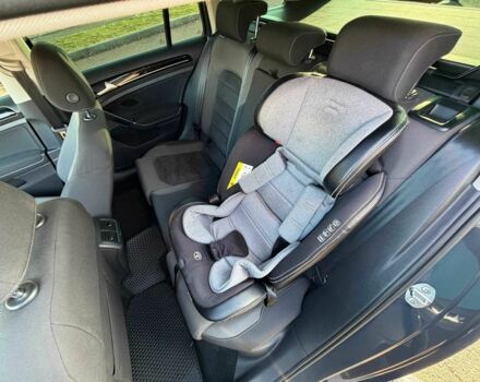 Серый Фольксваген Гольф, объемом двигателя 2 л и пробегом 330 тыс. км за 15300 $, фото 11 на Automoto.ua