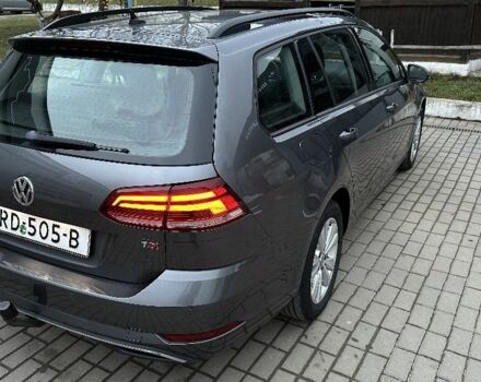 Серый Фольксваген Гольф, объемом двигателя 1.6 л и пробегом 210 тыс. км за 14500 $, фото 4 на Automoto.ua