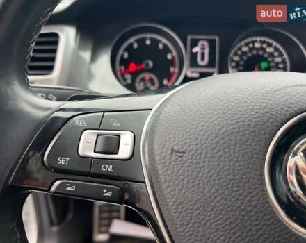 Серый Фольксваген Гольф, объемом двигателя 1.8 л и пробегом 105 тыс. км за 12700 $, фото 13 на Automoto.ua