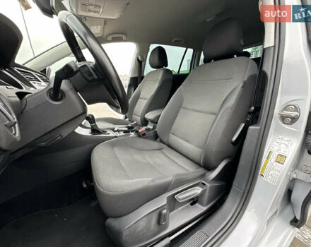 Серый Фольксваген Гольф, объемом двигателя 1.8 л и пробегом 100 тыс. км за 12700 $, фото 56 на Automoto.ua