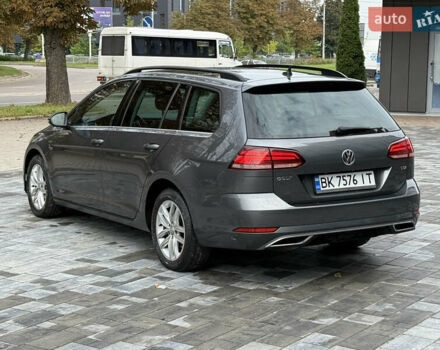 Серый Фольксваген Гольф, объемом двигателя 1.6 л и пробегом 253 тыс. км за 12700 $, фото 22 на Automoto.ua