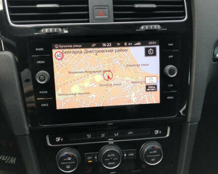 Серый Фольксваген Гольф, объемом двигателя 1.6 л и пробегом 299 тыс. км за 13000 $, фото 18 на Automoto.ua