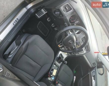 Серый Фольксваген Гольф, объемом двигателя 1.6 л и пробегом 290 тыс. км за 11699 $, фото 14 на Automoto.ua