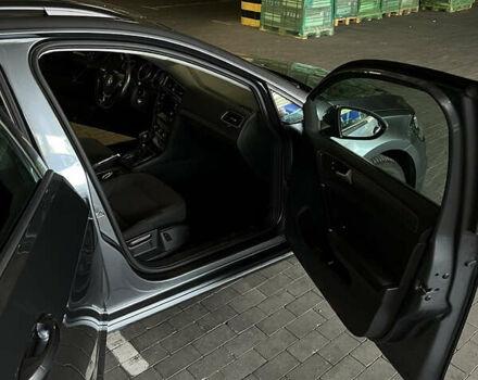 Серый Фольксваген Гольф, объемом двигателя 1.8 л и пробегом 73 тыс. км за 11000 $, фото 20 на Automoto.ua