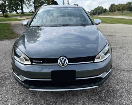 Серый Фольксваген Гольф, объемом двигателя 1.8 л и пробегом 50 тыс. км за 8000 $, фото 1 на Automoto.ua