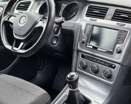 Серый Фольксваген Гольф, объемом двигателя 1.6 л и пробегом 206 тыс. км за 10499 $, фото 22 на Automoto.ua