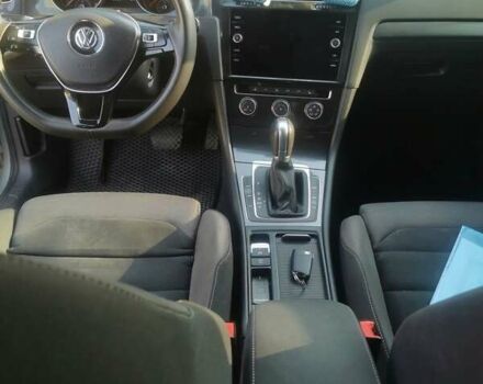 Серый Фольксваген Гольф, объемом двигателя 1.6 л и пробегом 228 тыс. км за 14300 $, фото 13 на Automoto.ua